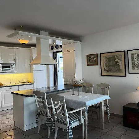 Penthouse Mit Meerblick *